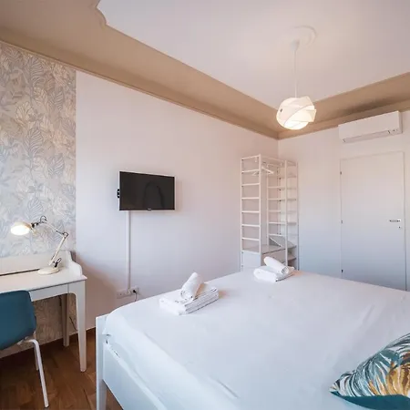 St. Peter Twilight Buddyrent * Rome