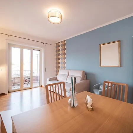 St. Peter Twilight Buddyrent * Rome